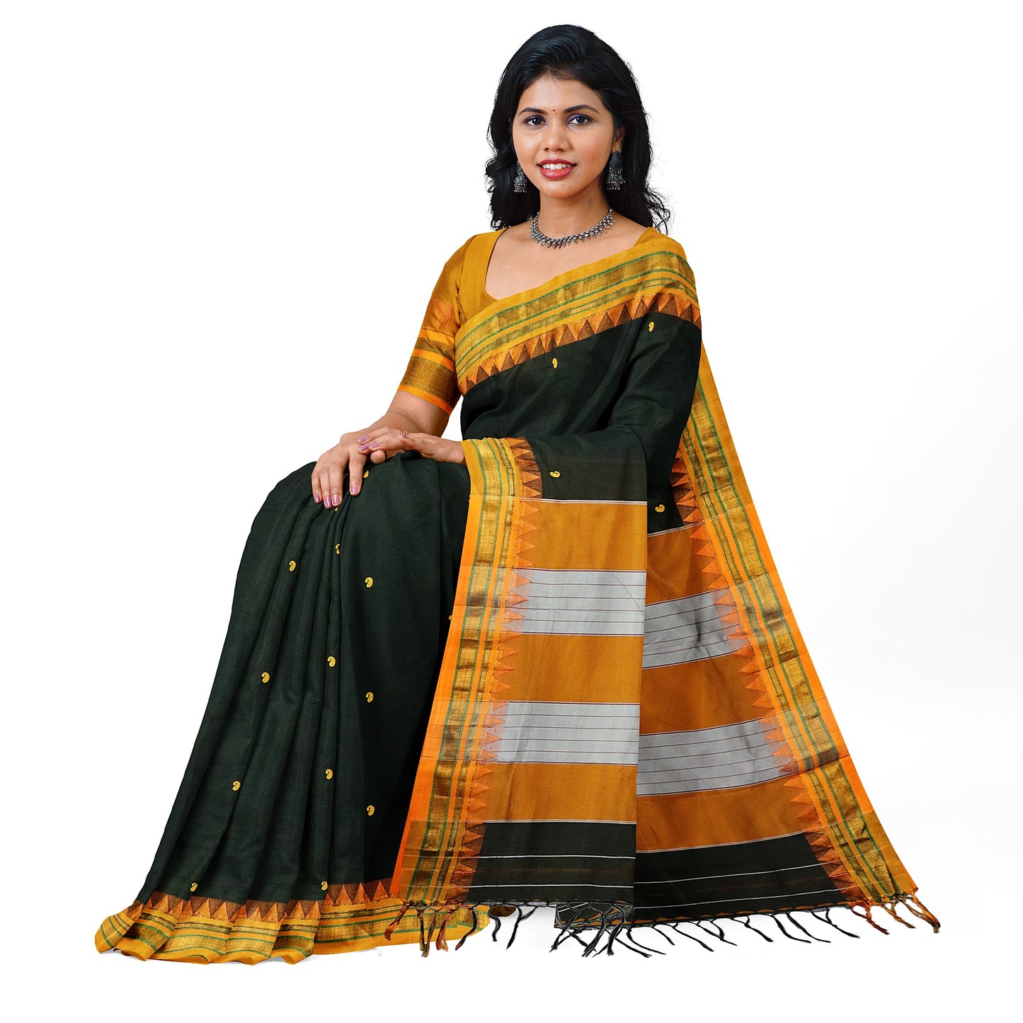 Ilkal Madurai Small Butta Cotton Saree